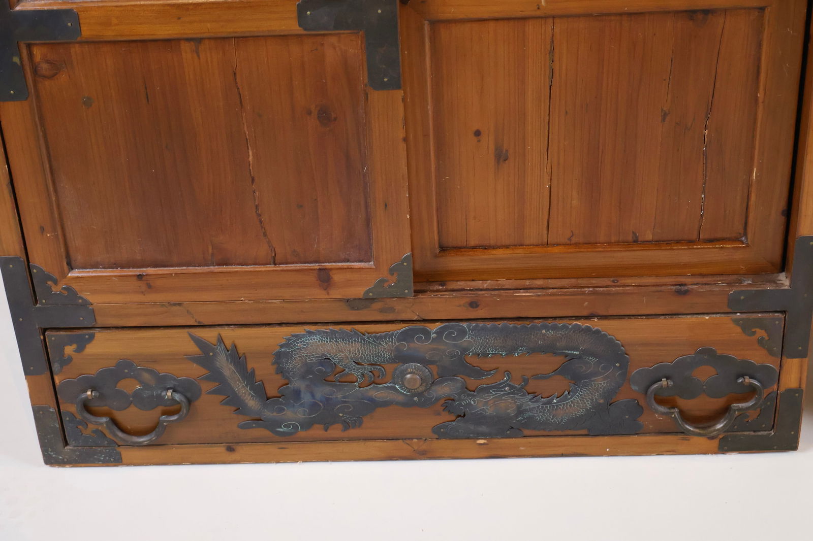 Two Chinese Side Cabinets - 4