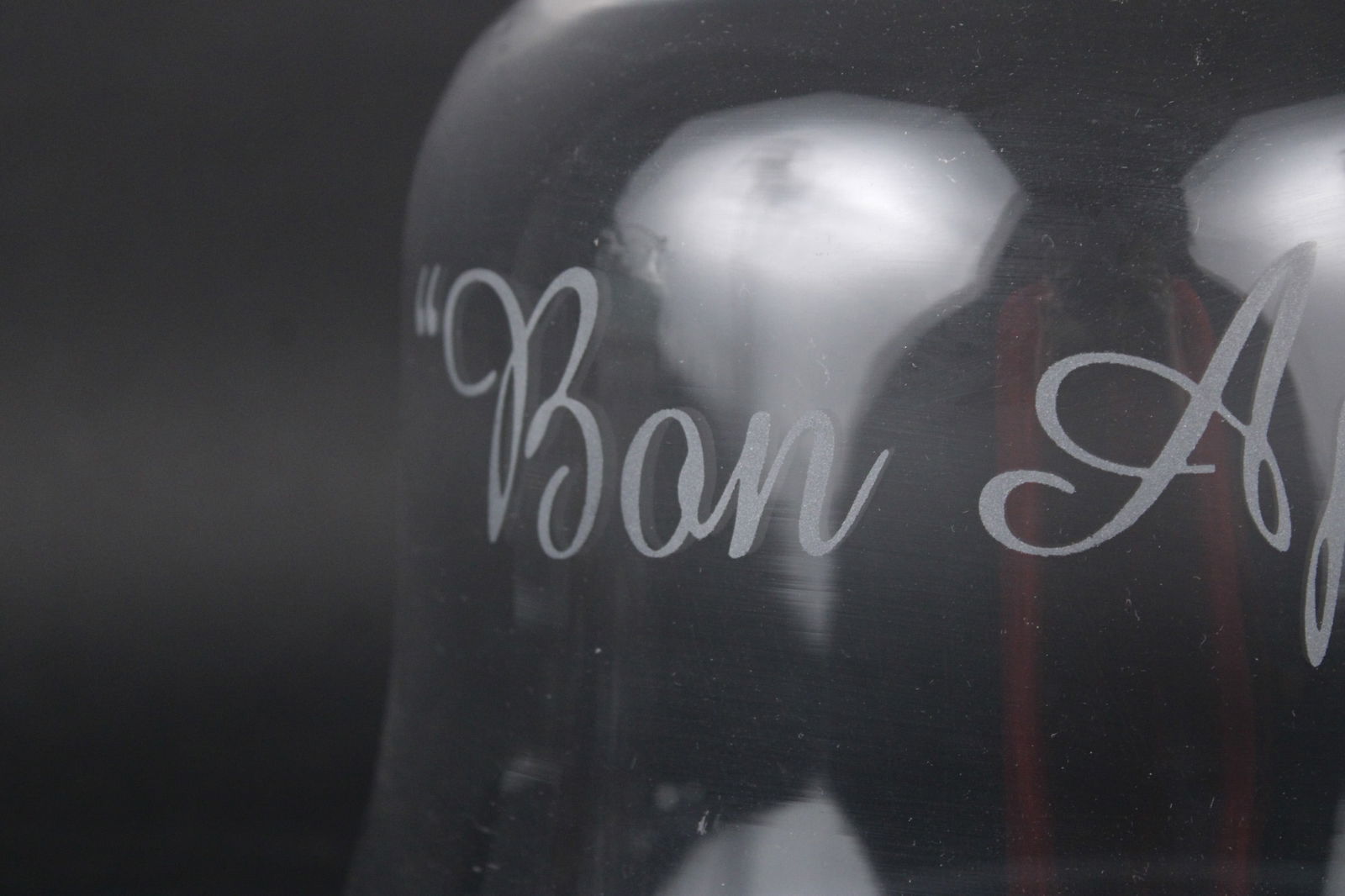 Thirteen Glass Table Articles - 3