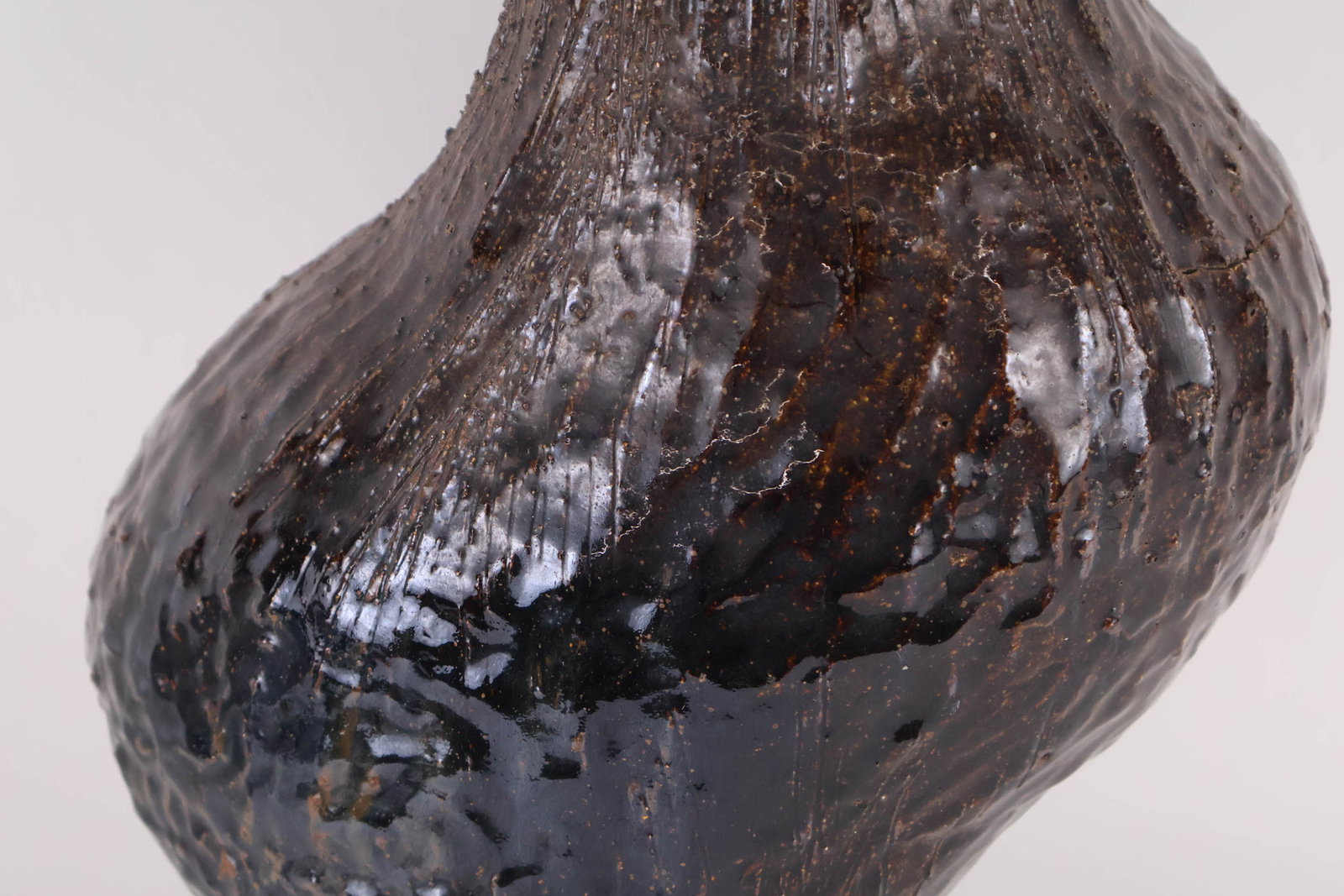 Art Pottery Turtle Back - 13