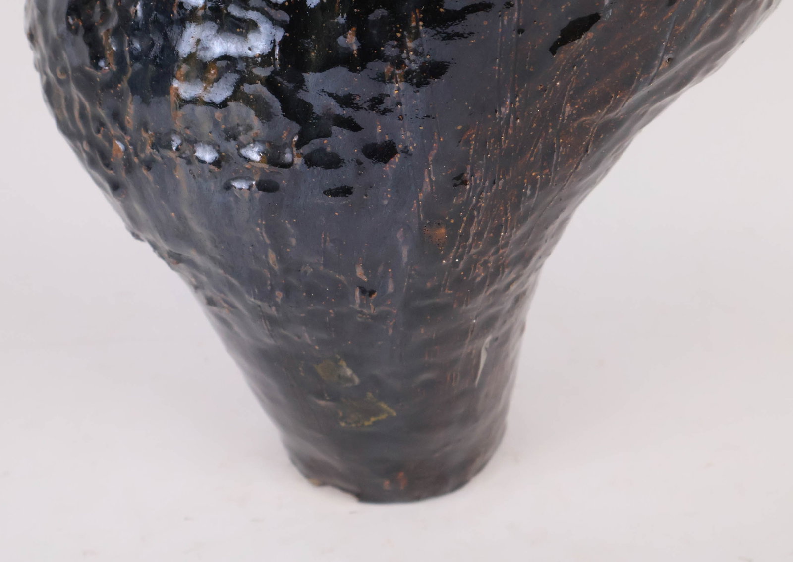 Art Pottery Turtle Back - 14