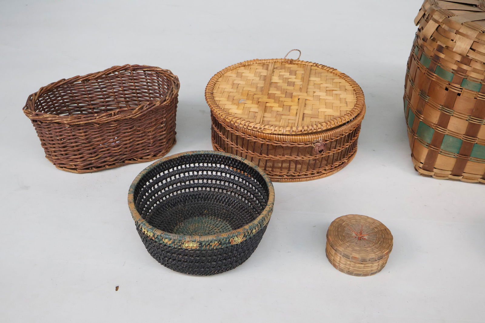 Six Assorted Woven Baskets - 8