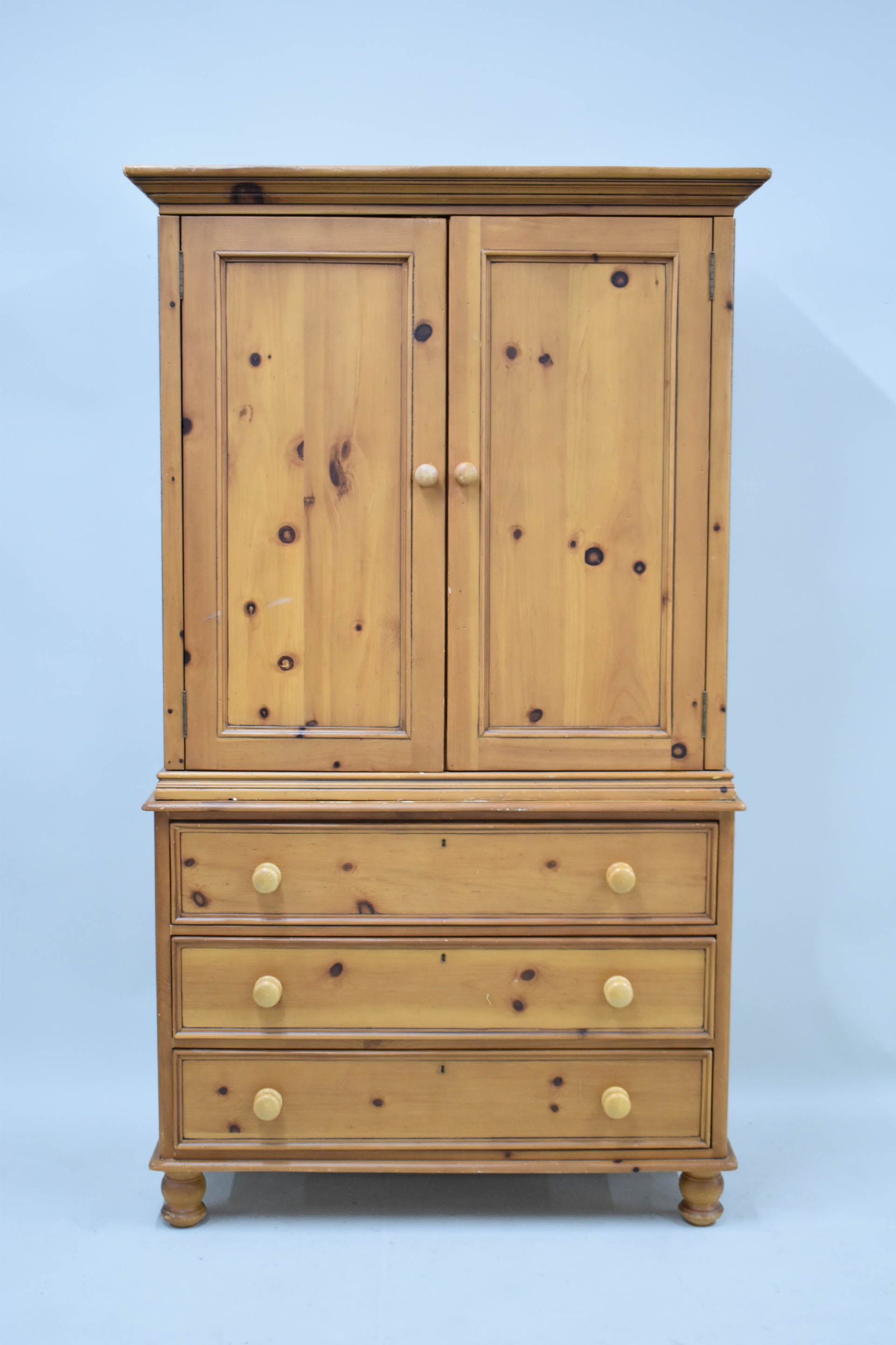 Group of Assorted Furniture (1 of 12)