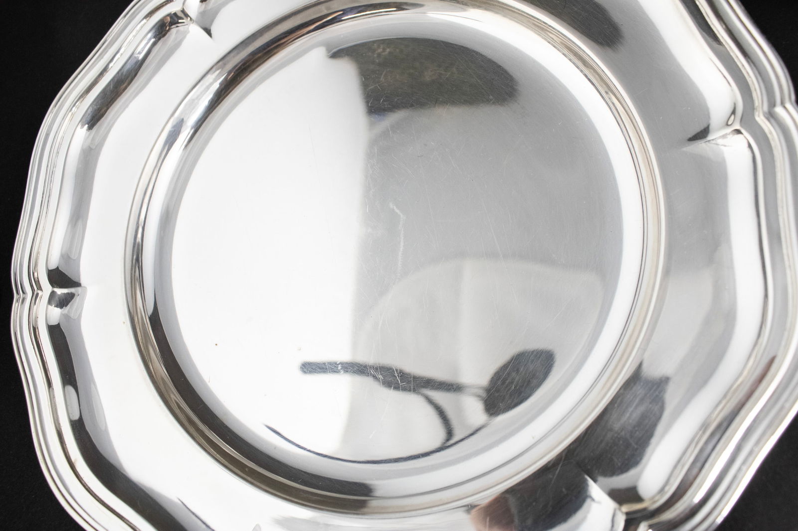 Six 800 Silver Plates - 3