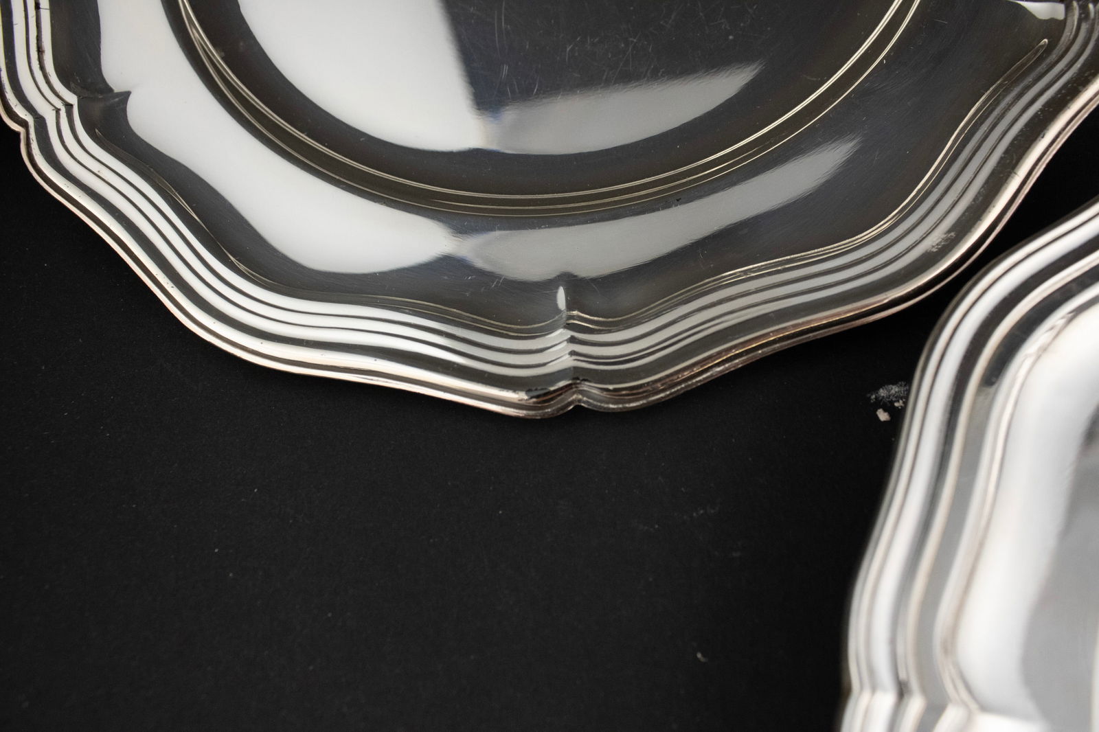 Six 800 Silver Plates - 4