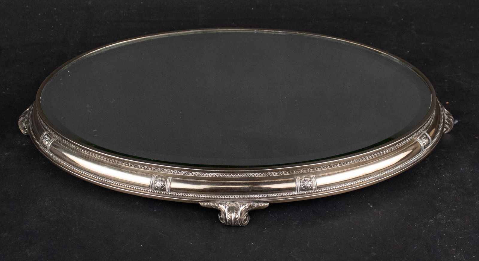 Oval 800 Silver Mirror-Plateau (1 of 9)