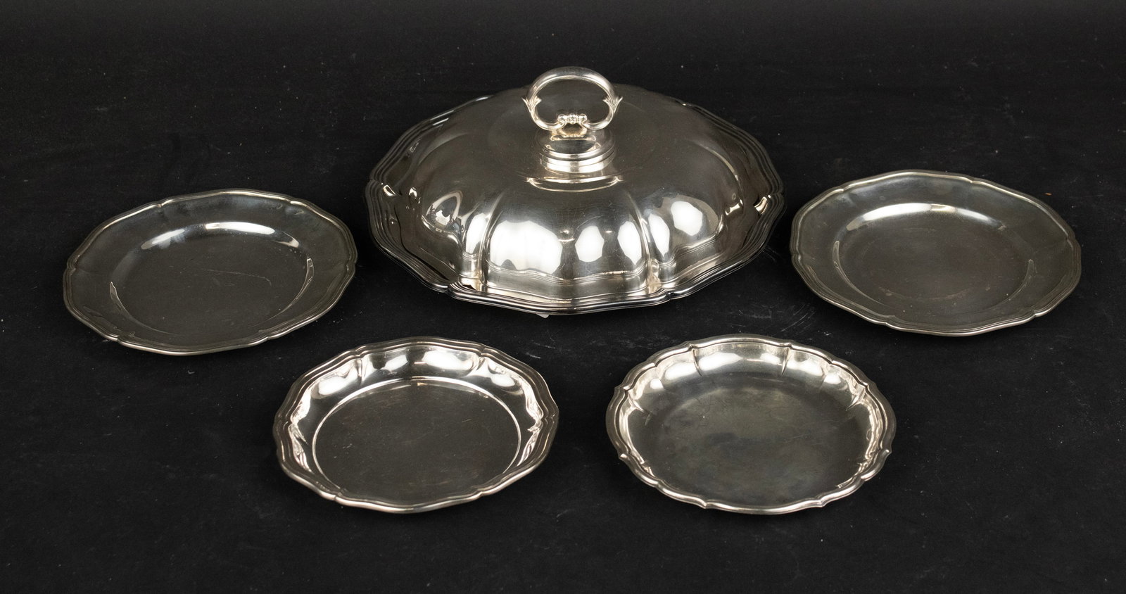 Continental 830 Silver Circular Covered Vegetable (1 of 13)