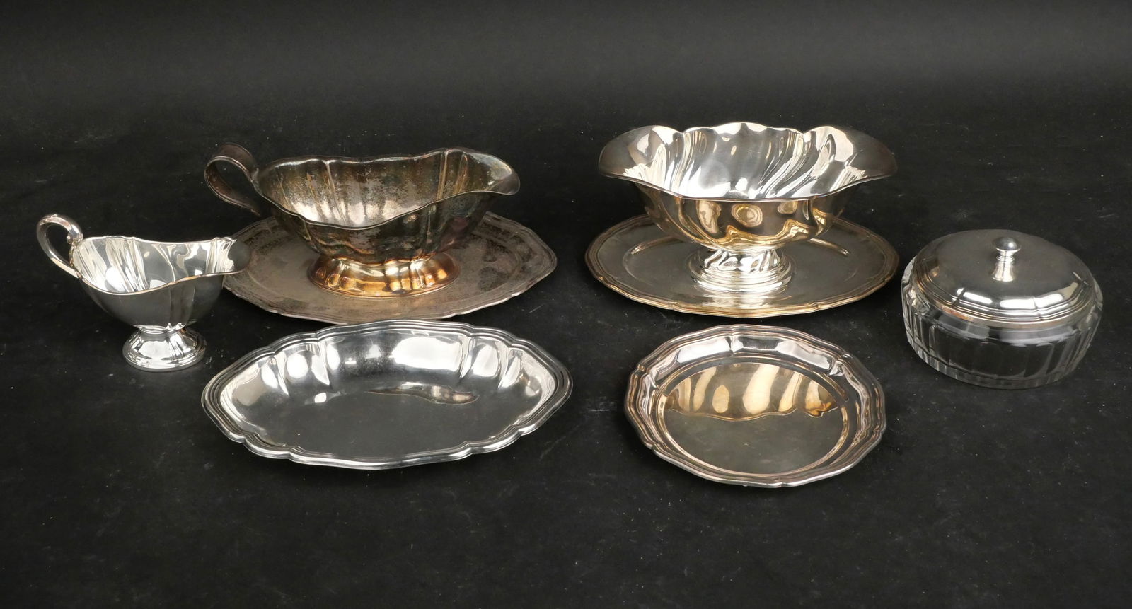 800 Silver Gravy Boat (1 of 13)