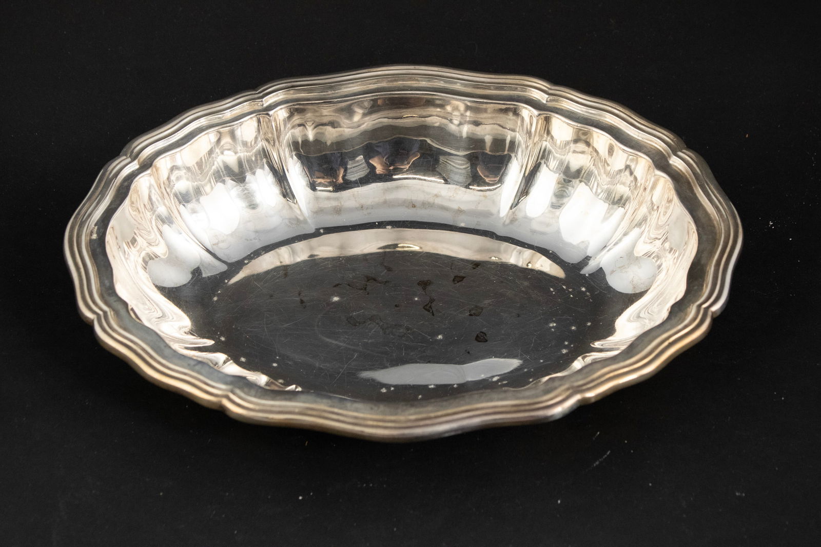 830 Silver Covered Vegetable Dish - 7