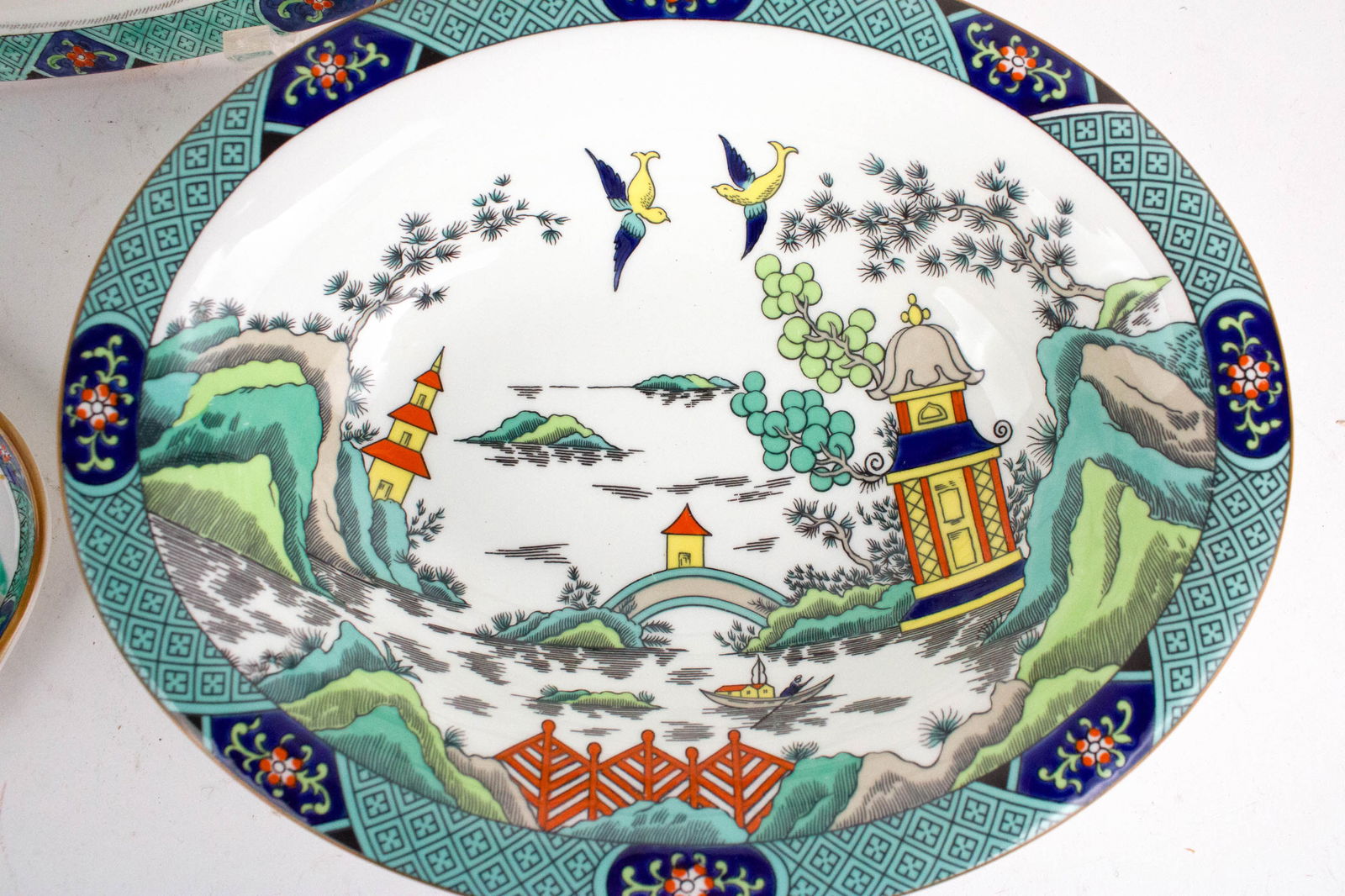 Six "Chinese Willow" Pattern Serving Pieces - 4