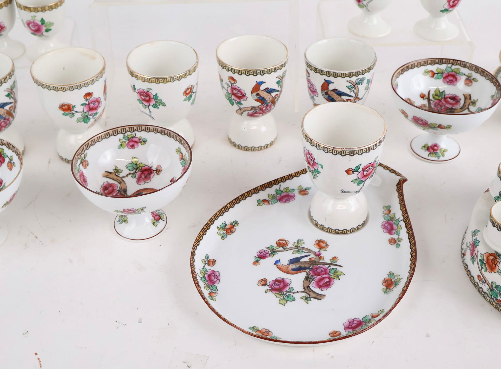 Twenty-Four Whieldon Ware Pheasant Pattern Serving Pieces - 5