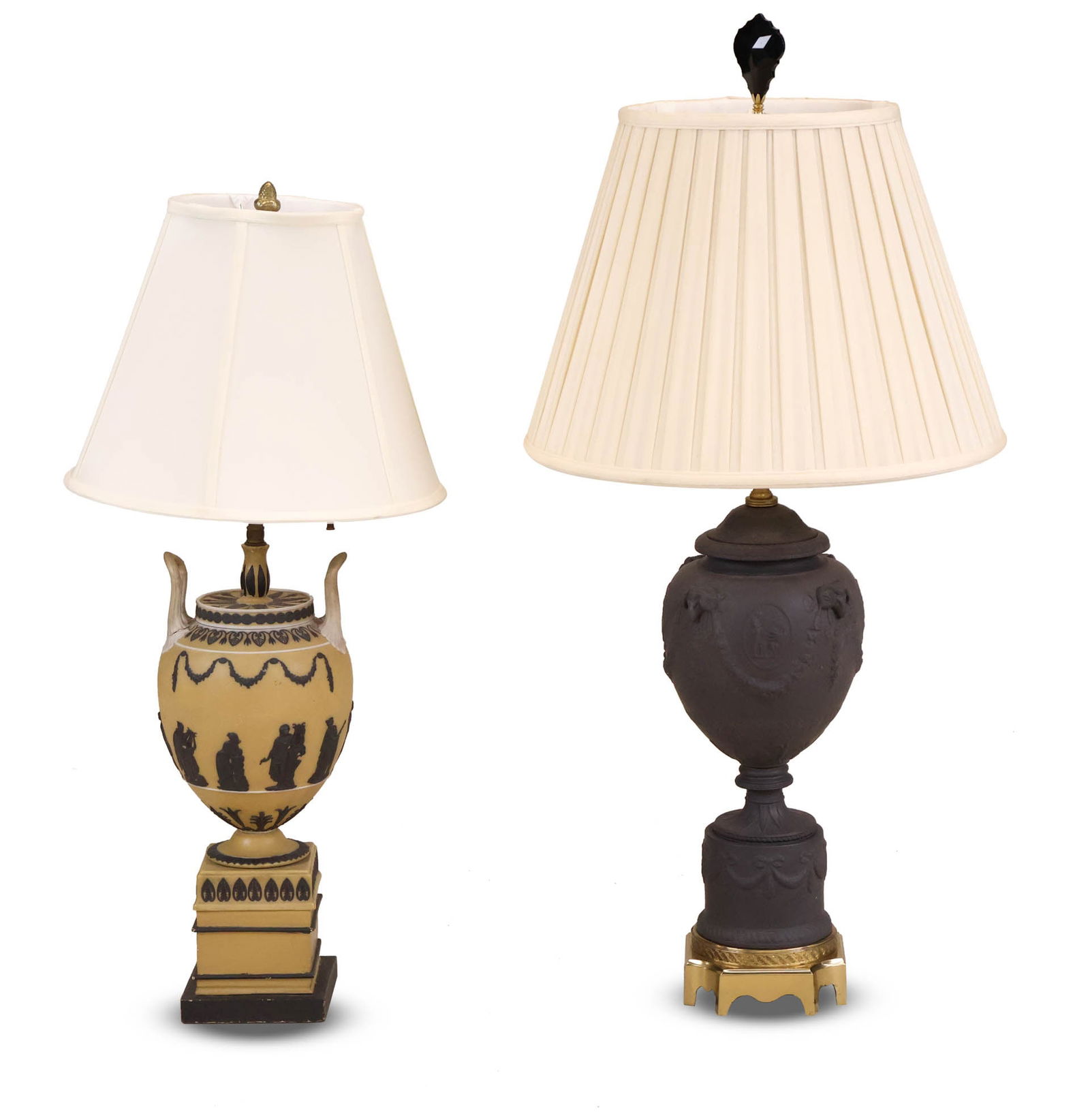 Two Wedgwood Style Jasperware Table Lamps (1 of 13)