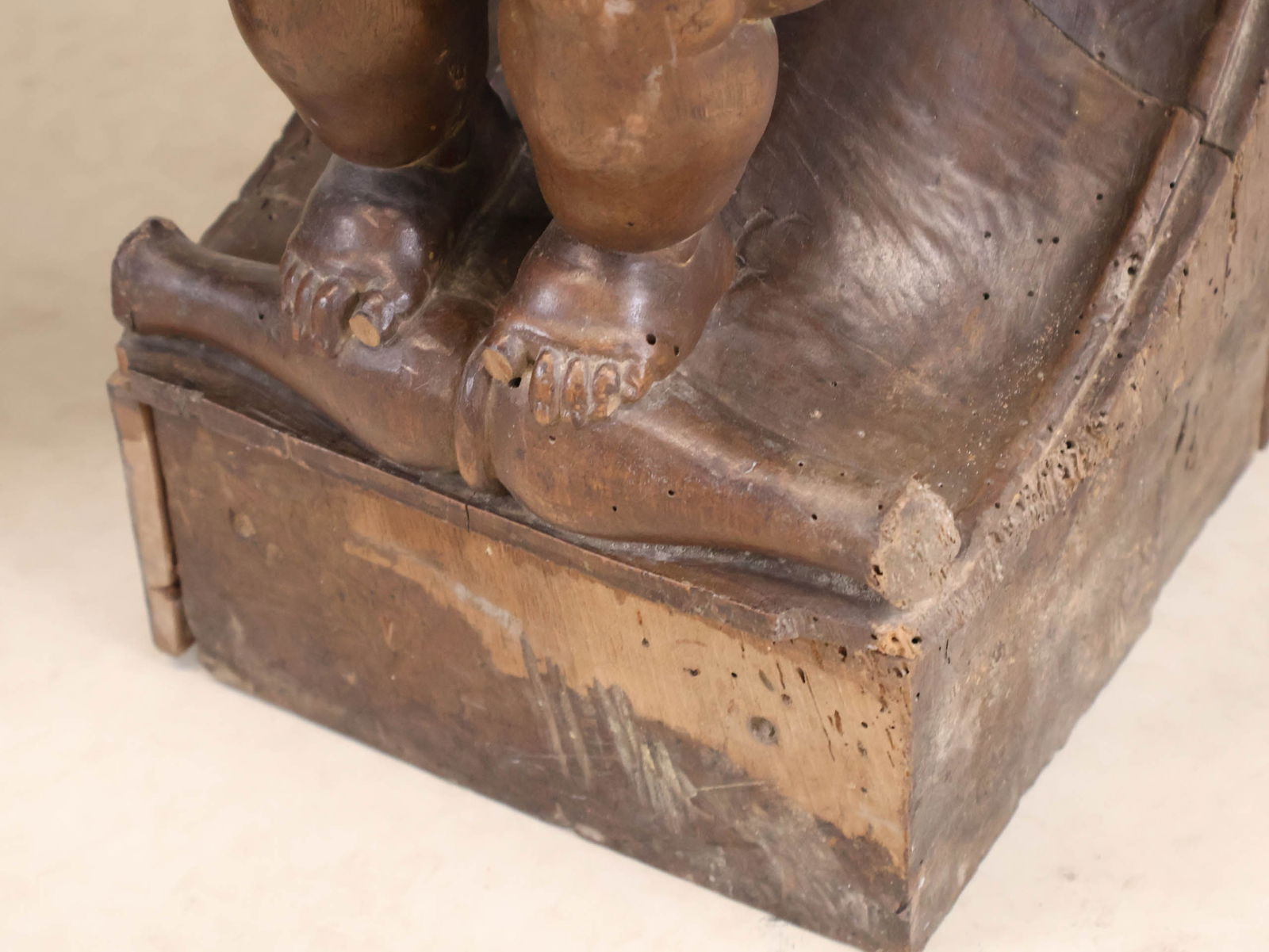 Two Carved Walnut Putti-Form Architectural Elements - 8