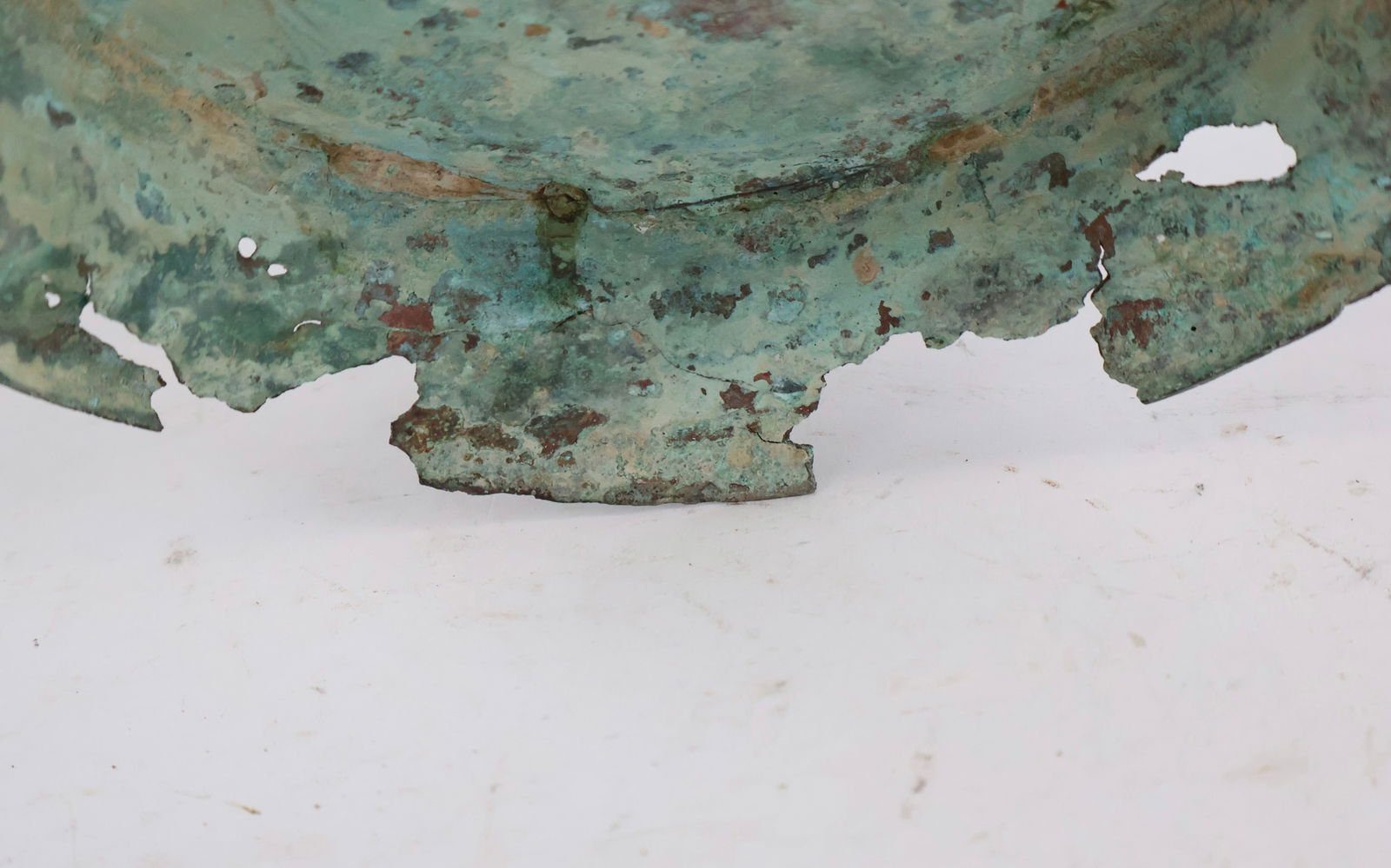 Chinese Archaic Bronze Gui - 6