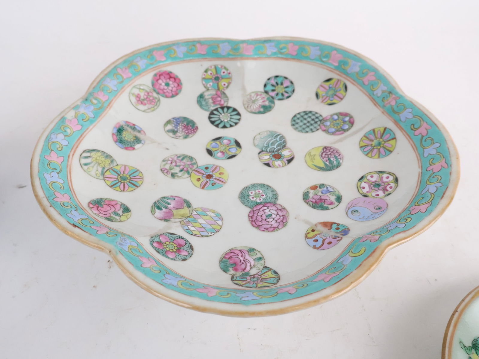 Six Chinese Porcelain Table Articles - 2