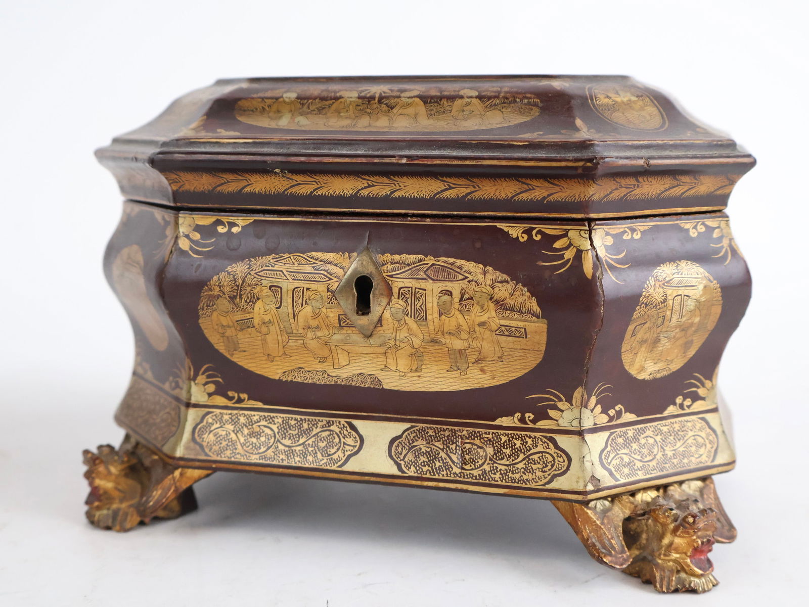 Two Chinese Gilt Decorated Lacquer Boxes - 4
