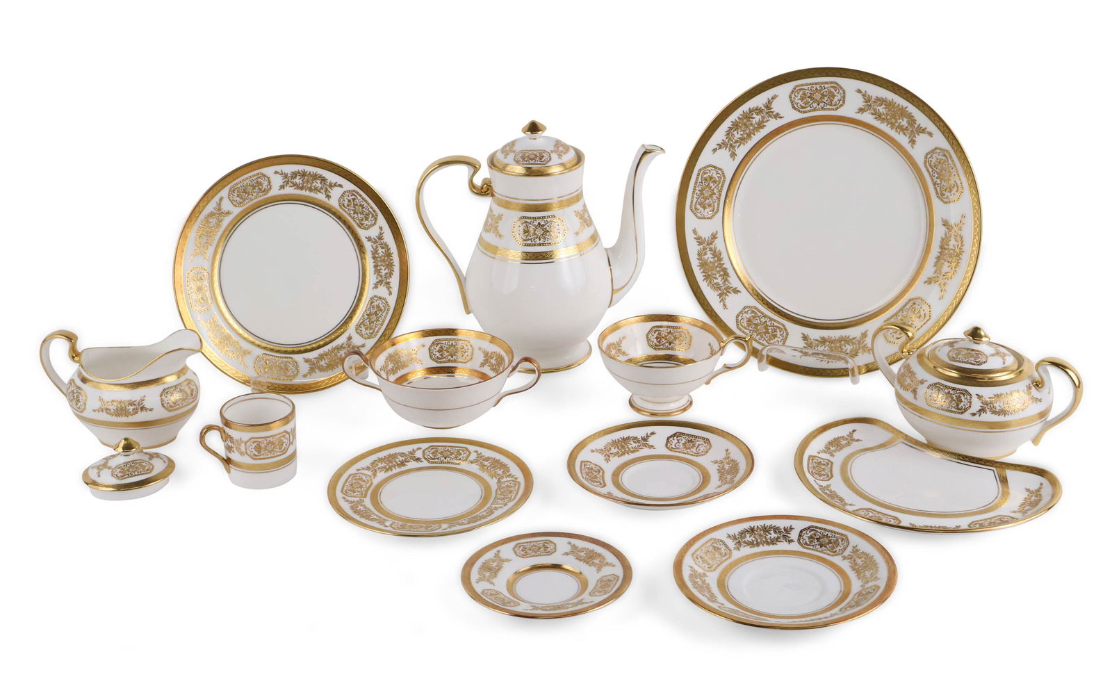 Aynsley Imperial Gold Porcelain Dinner Service (1 of 17)