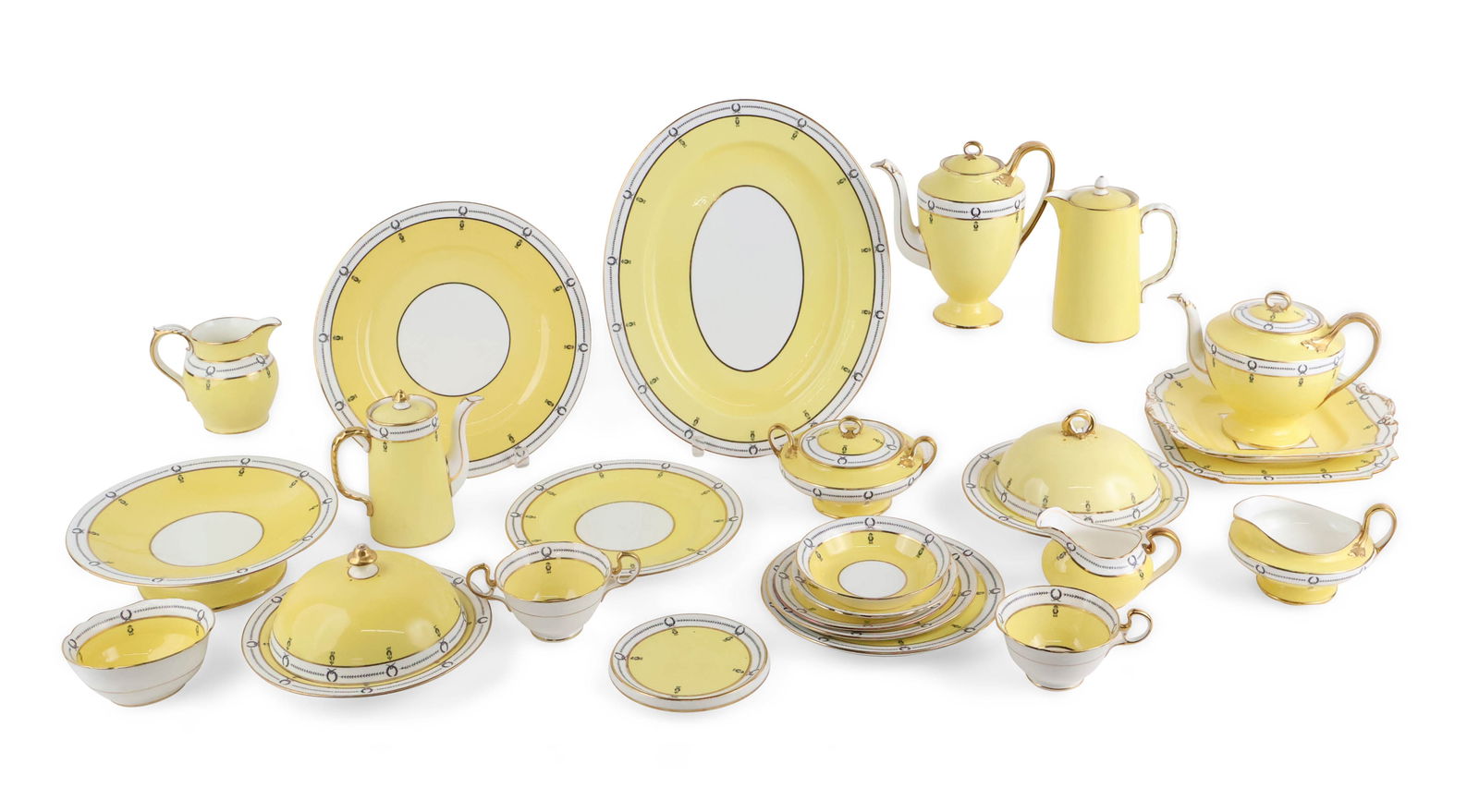 Aynsley Laurel and Wreath Partial Dinner Service (1 of 20)