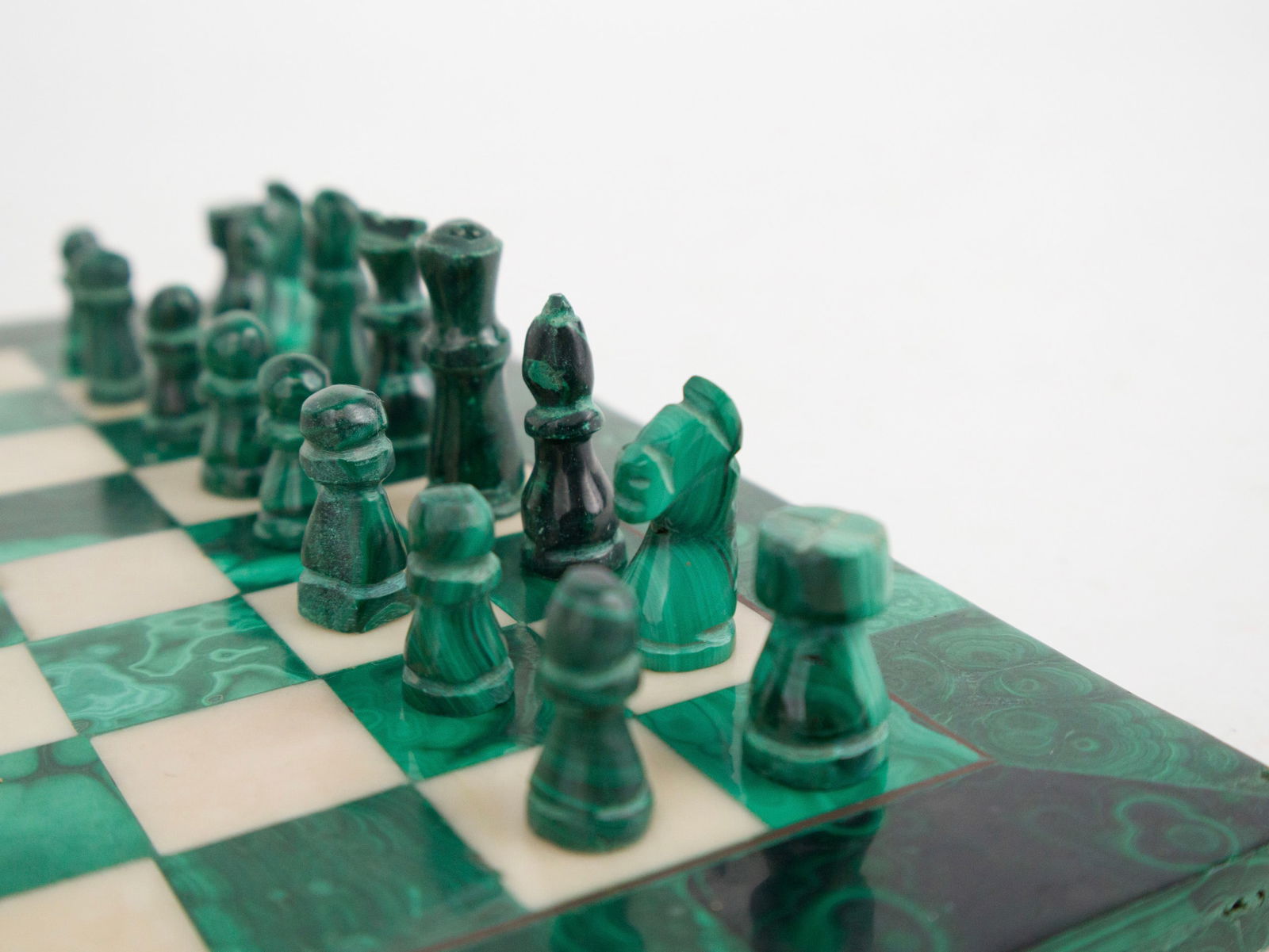 Malachite and Alabaster Chess Set - 5