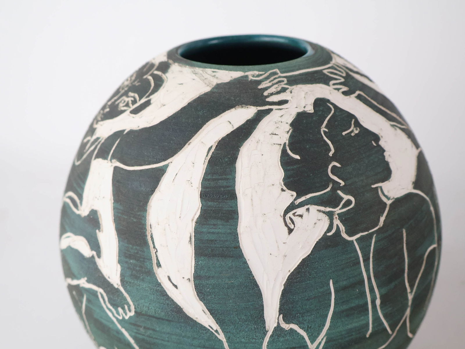 Four Classically Decorated Ceramic Vessels - 4