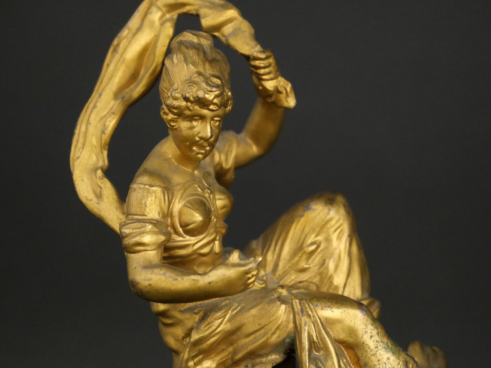 Neoclassical Ormolu-Mounted Oil Lamp - 2