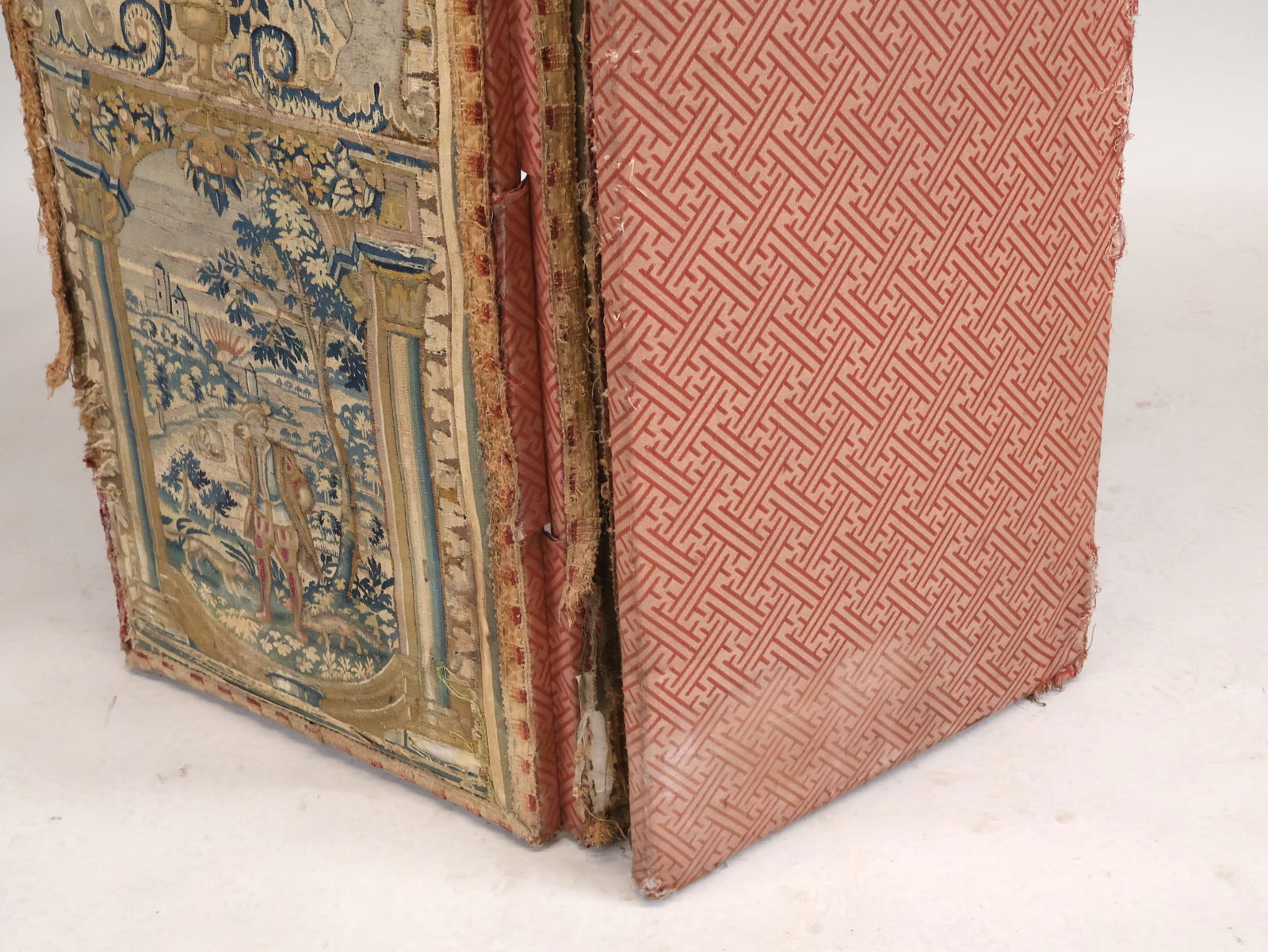 Three Panel Needlework Tapestry Screen - 15