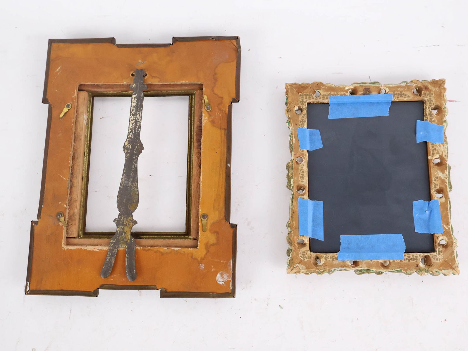 Five Small Picture Frames - 9