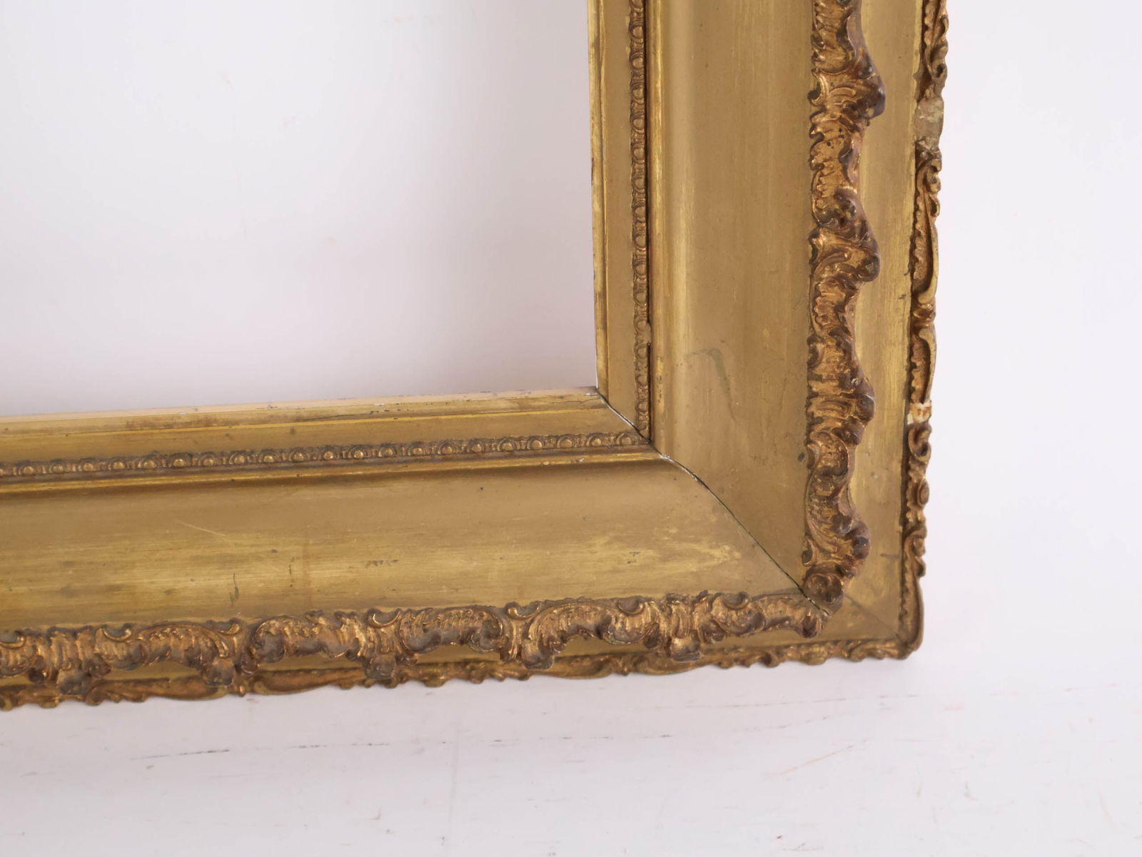 Two Giltwood Picture Frames - 6