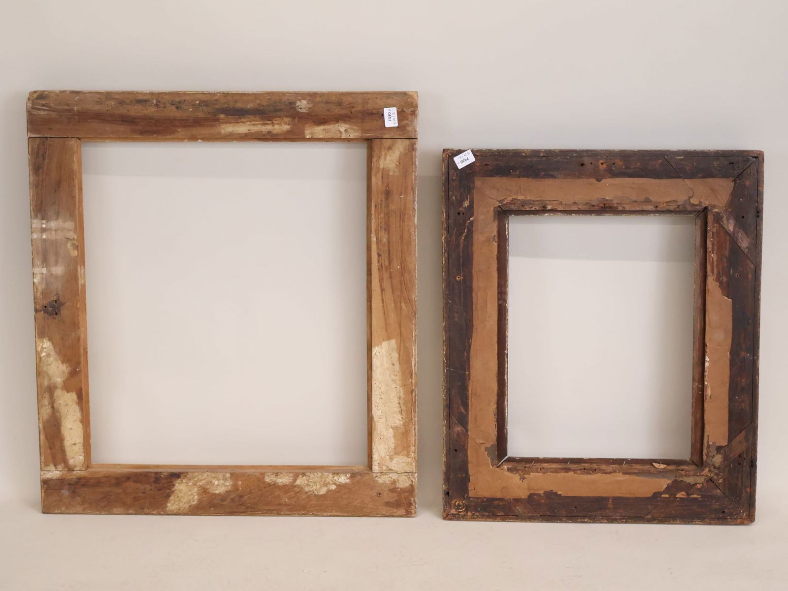 Two Giltwood Picture Frames - 10
