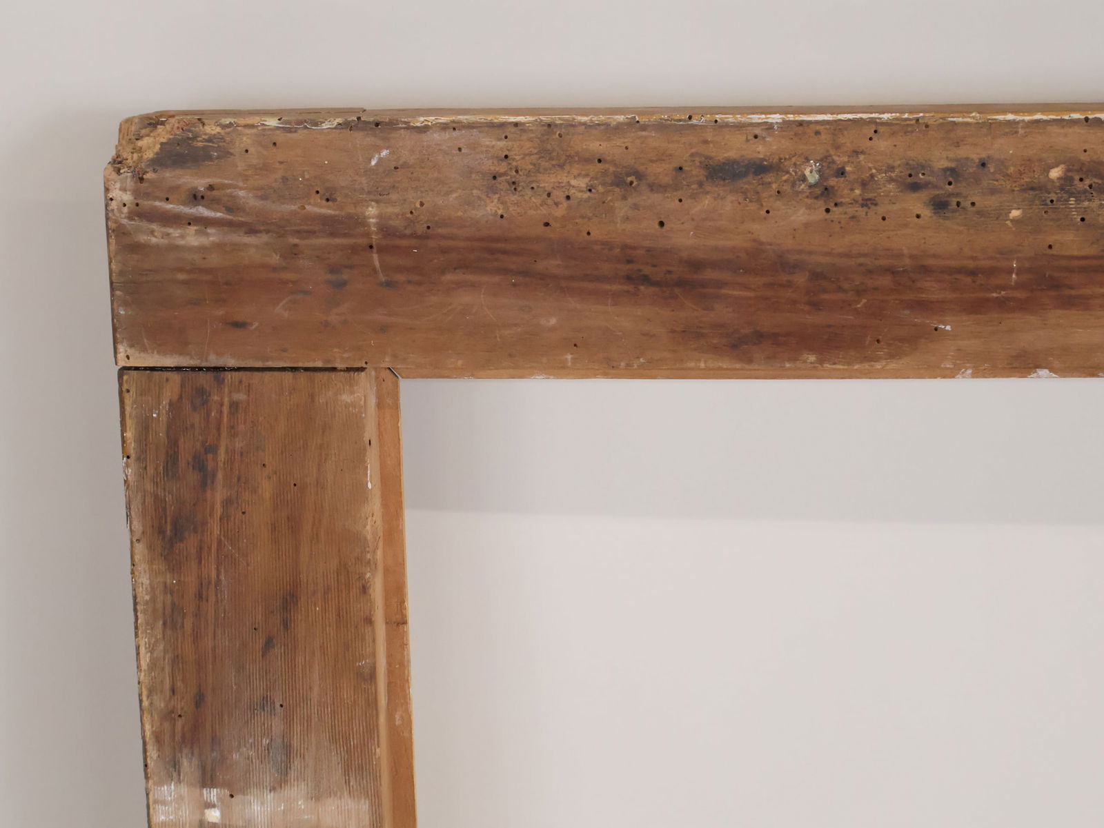 Two Giltwood Picture Frames - 11