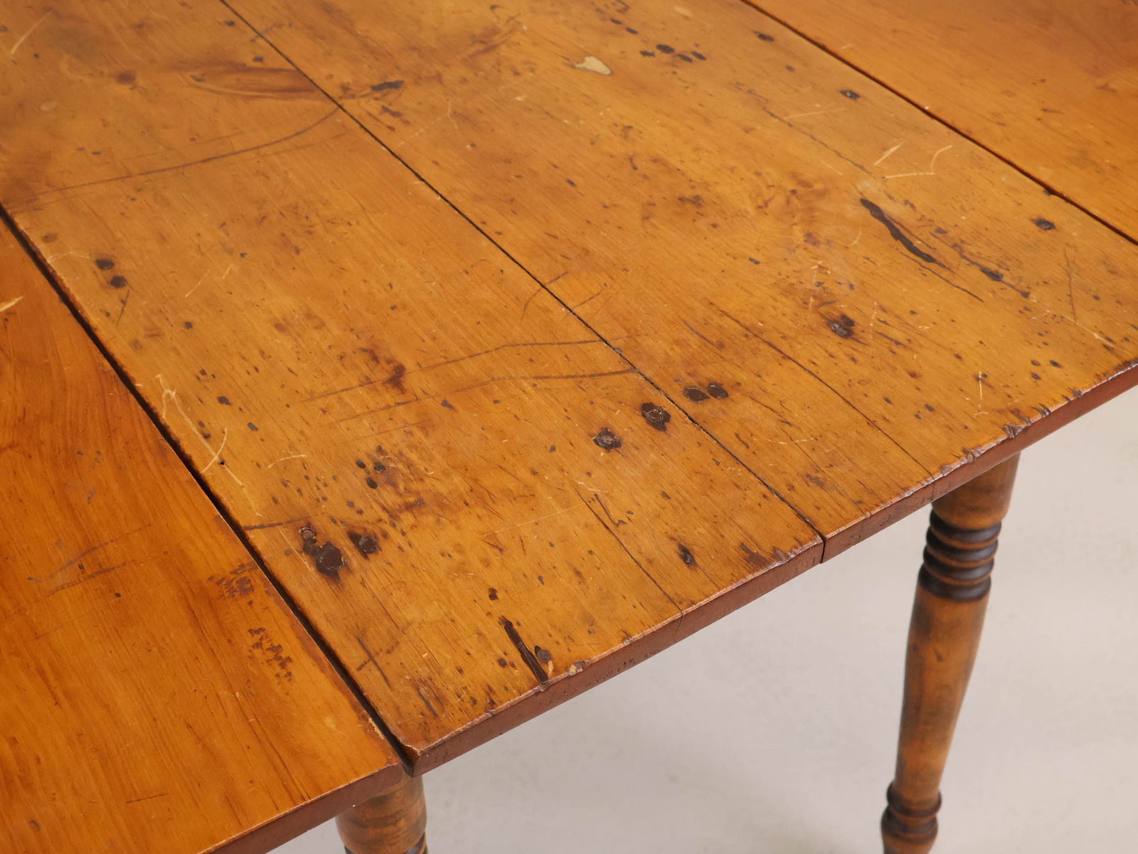 Federal Pine Drop Leaf Table - 10