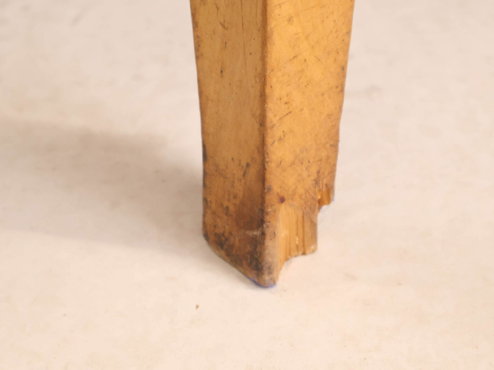 French Provincial Style Walnut Dining Table - 15