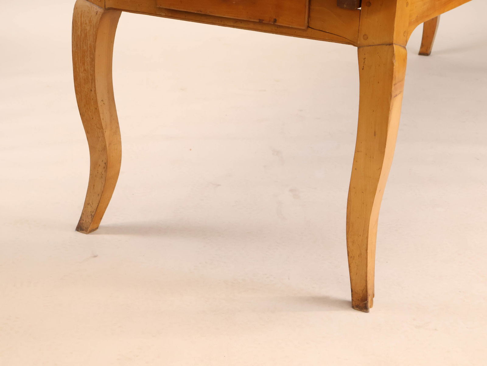 French Provincial Style Walnut Dining Table - 4