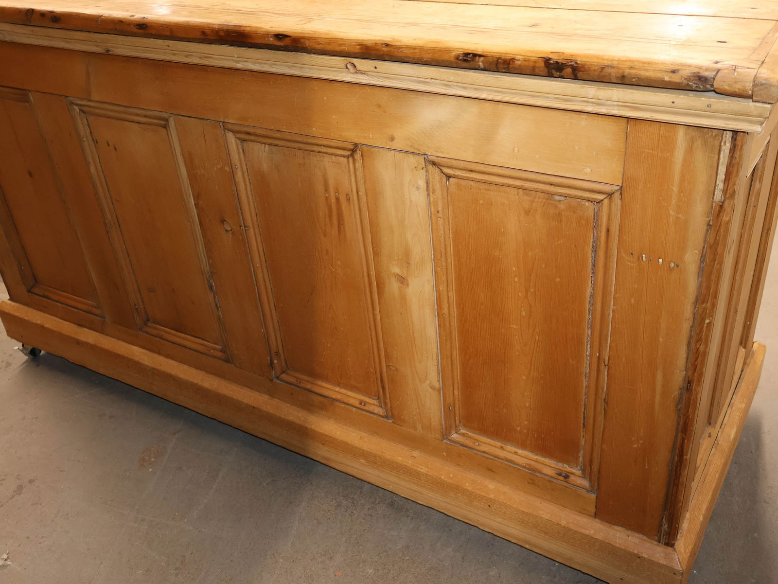 English Pine Sideboard - 13