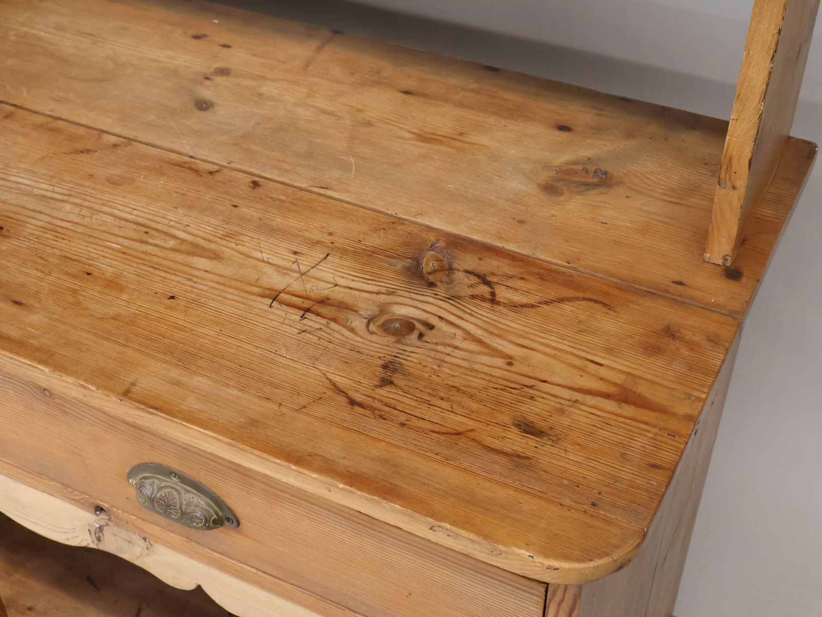 English Pine Welsh Cupboard - 8