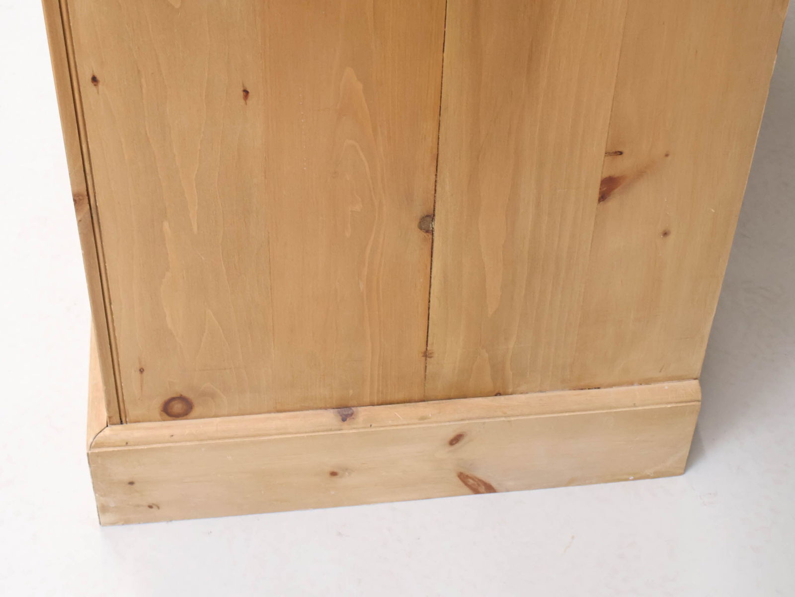 Two Part English Pine Bookcase - 13