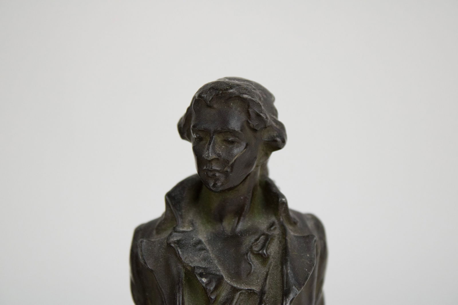 Four Small Statues - 3