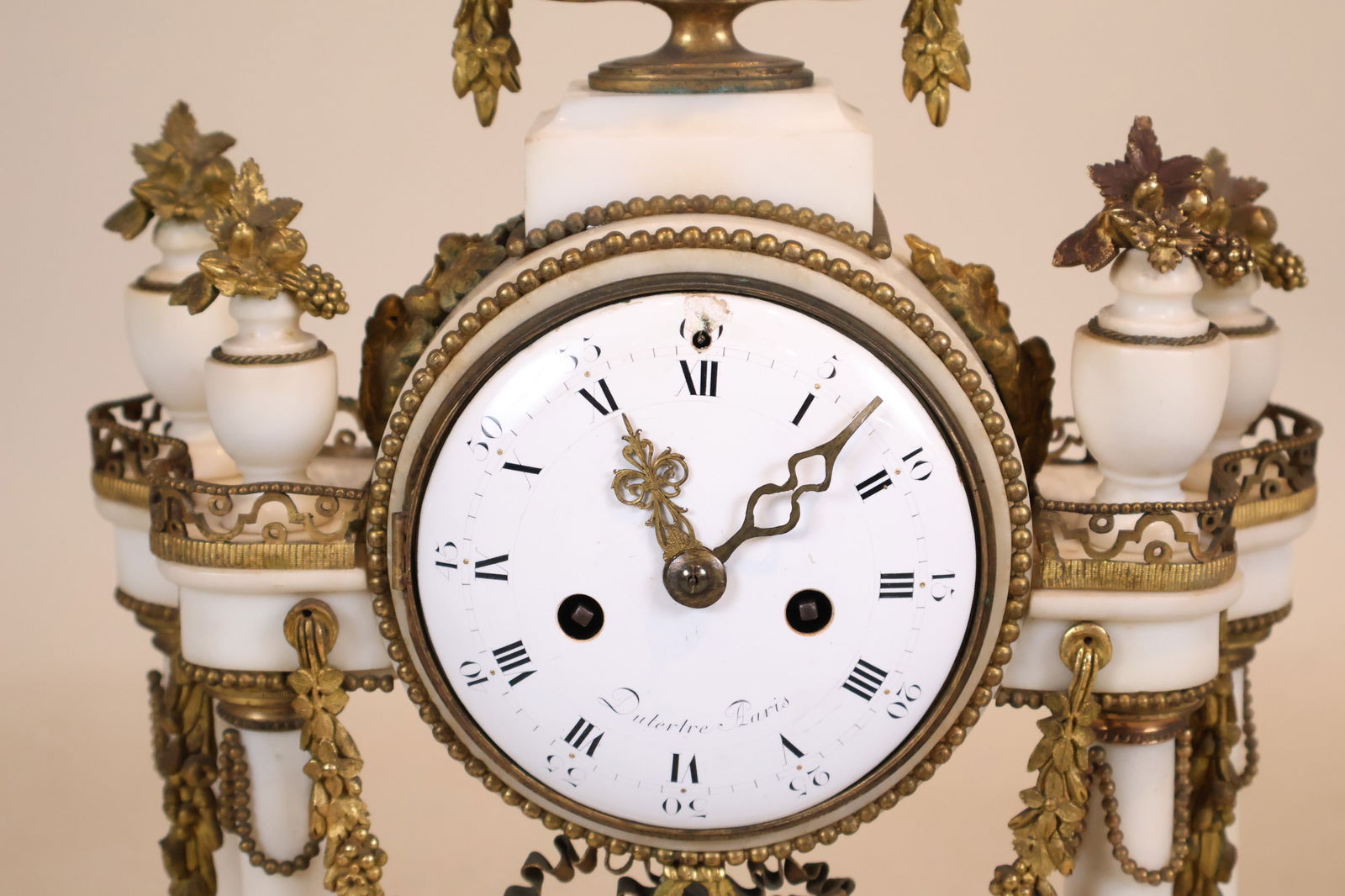 Neoclassical Ormolu-Mounted Marble Domed Mantle Clock - 7