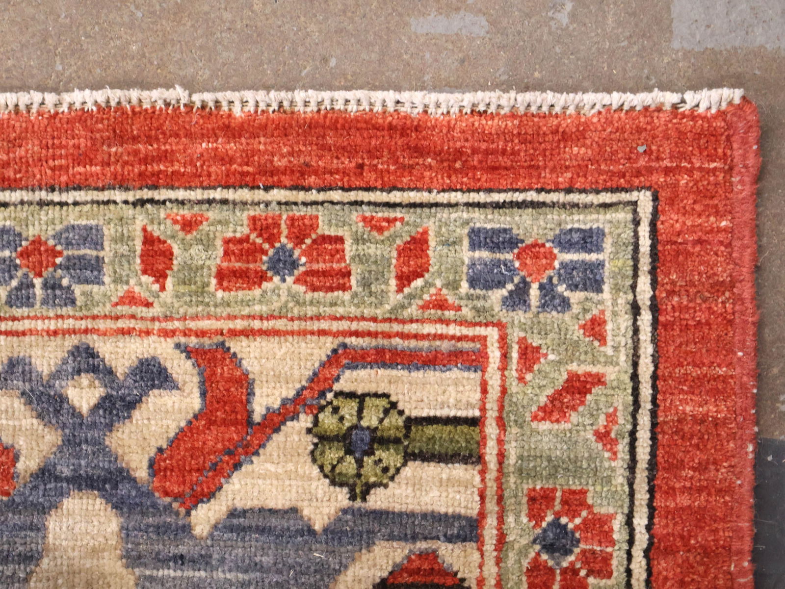 Sultanabad-Style Carpet - 10