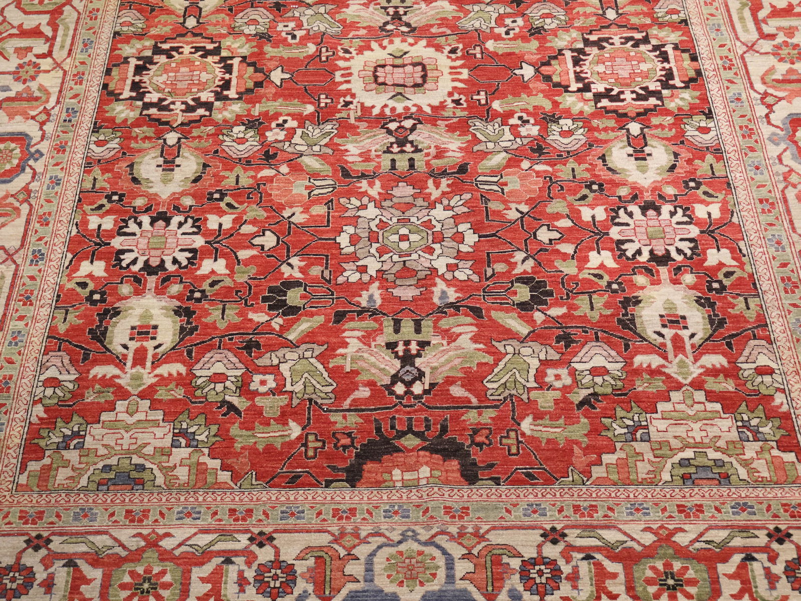 Sultanabad-Style Carpet - 4