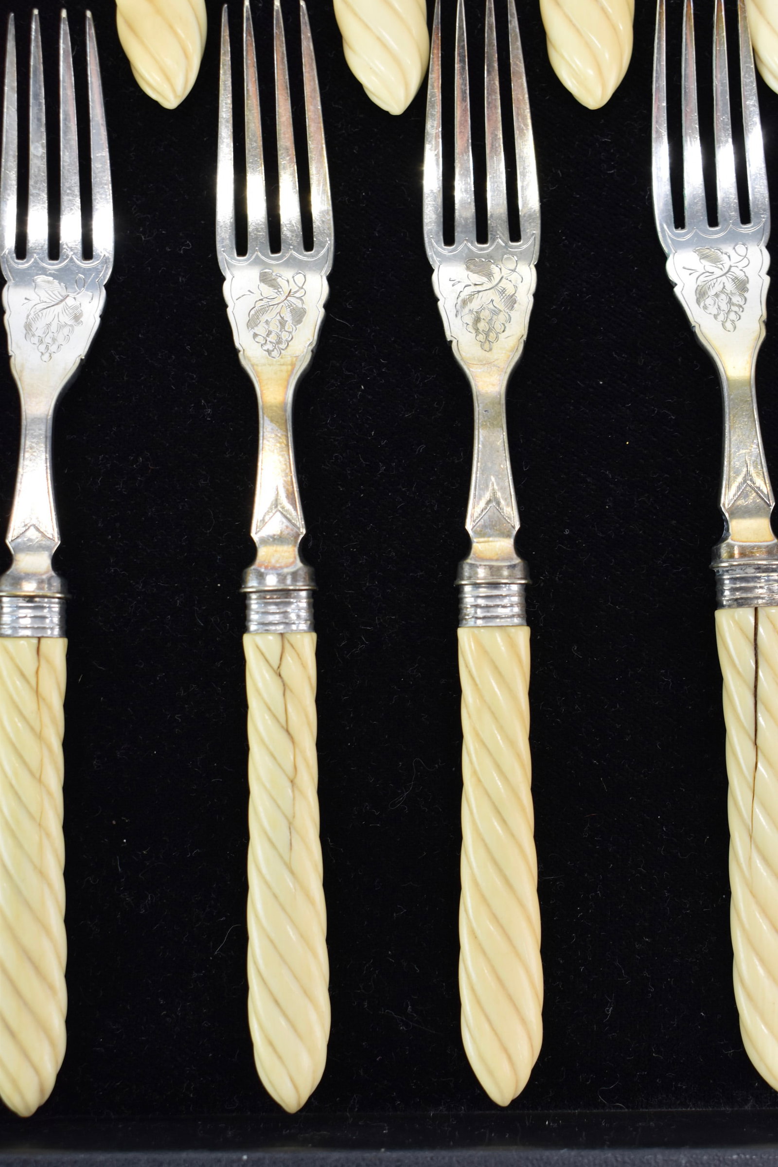 Mappin Silver Plated Dessert Set - 2