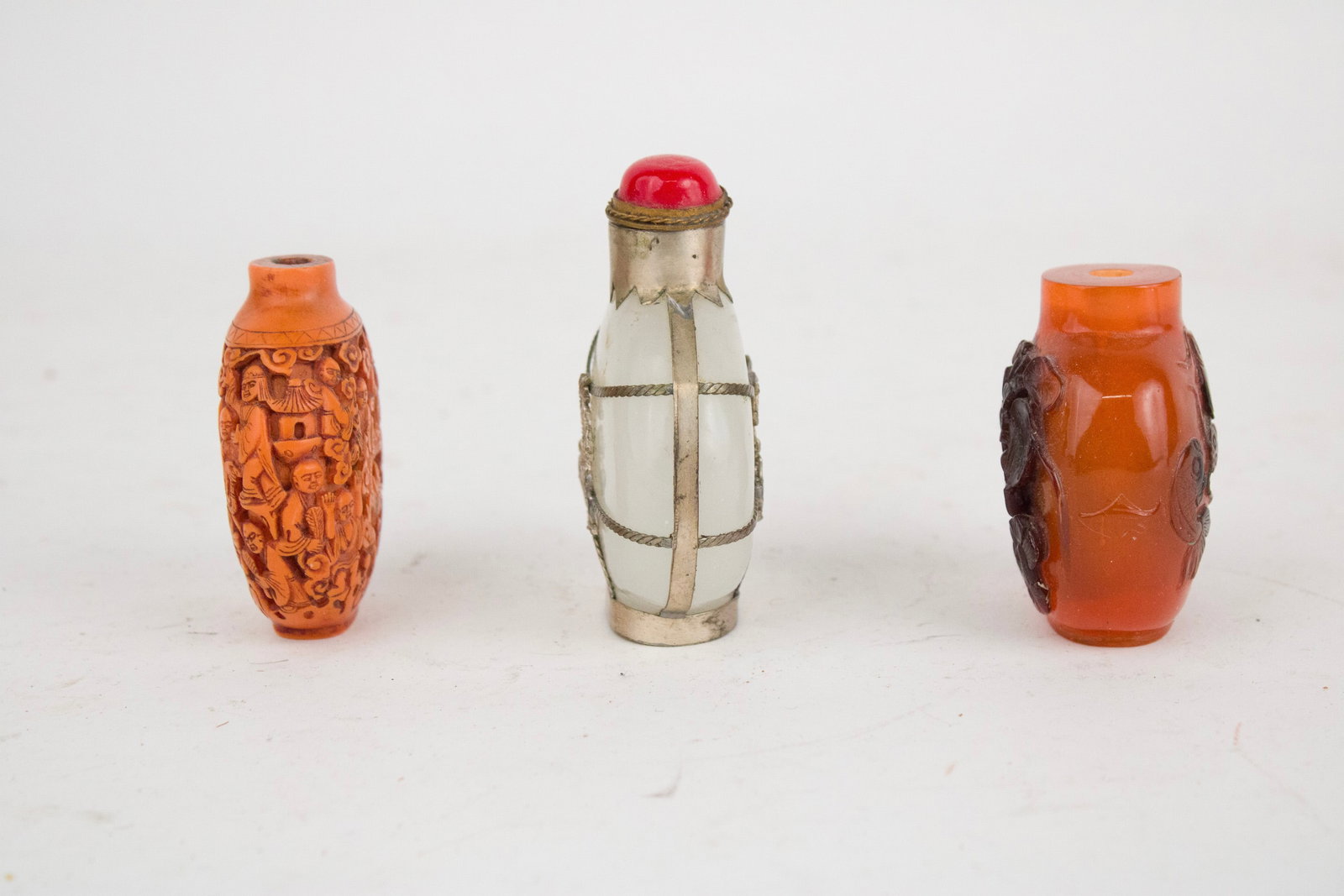 Three Chinese Snuff Bottles - 7