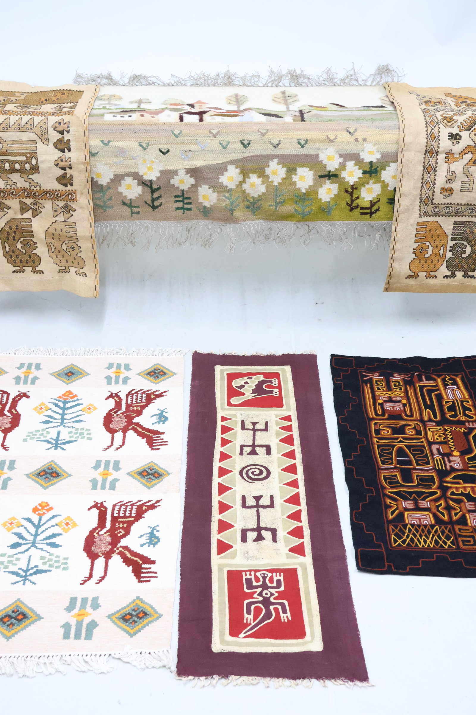 Group of Assorted Wall Hangings and Carpets (1 of 8)