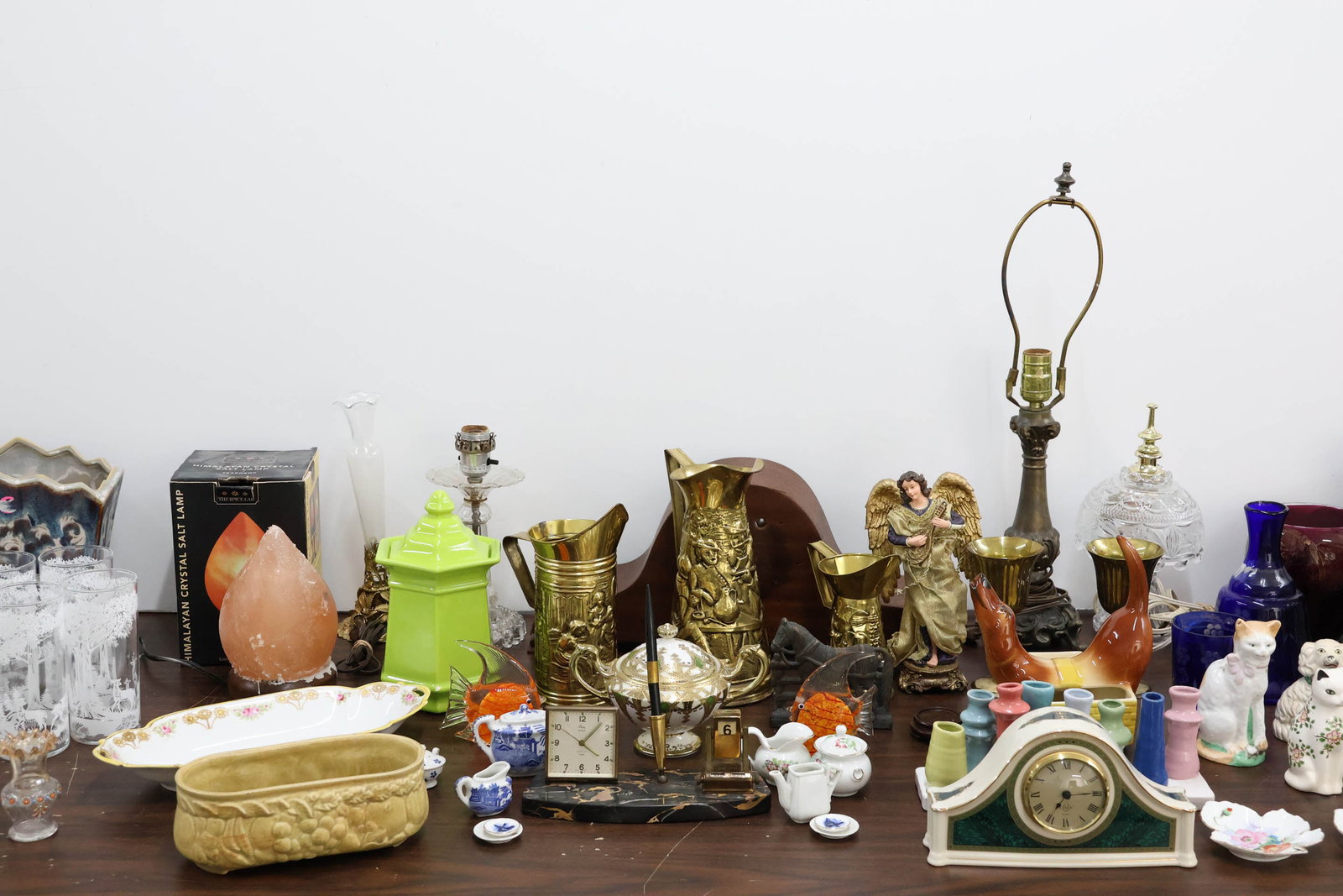 Group of Assorted Table Articles Surprise Lot (1 of 15)