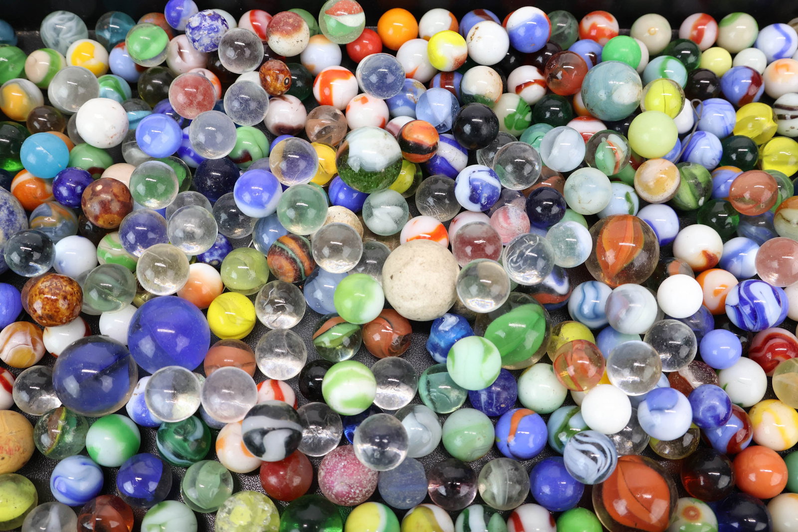 Vintage Group of Assorted Colored Marbles (1 of 8)