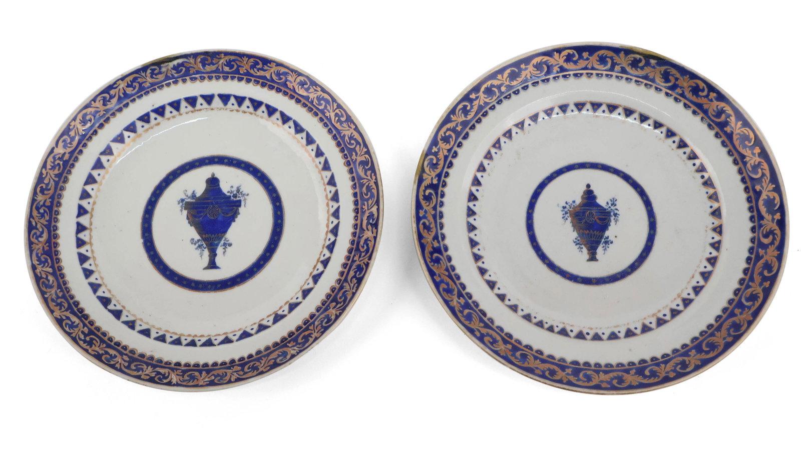 Newer Pair of Captain Richard Dale (1756-1826) Chinese Export Plates (1 of 8)