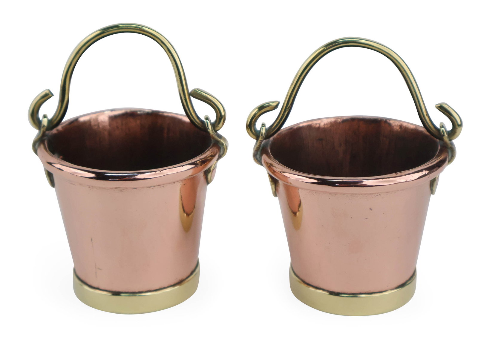 Pair of English Miniature Copper and Brass Swing Handle Buckets/Optics: Pair of English Miniature Copper and Brass Swing Handle Buckets/Optics Circa 1860. Provenance: Property from a Private Michigan Collection 3 1/2 x 2 1/2 in. (8.9 x 6.4 cm.)