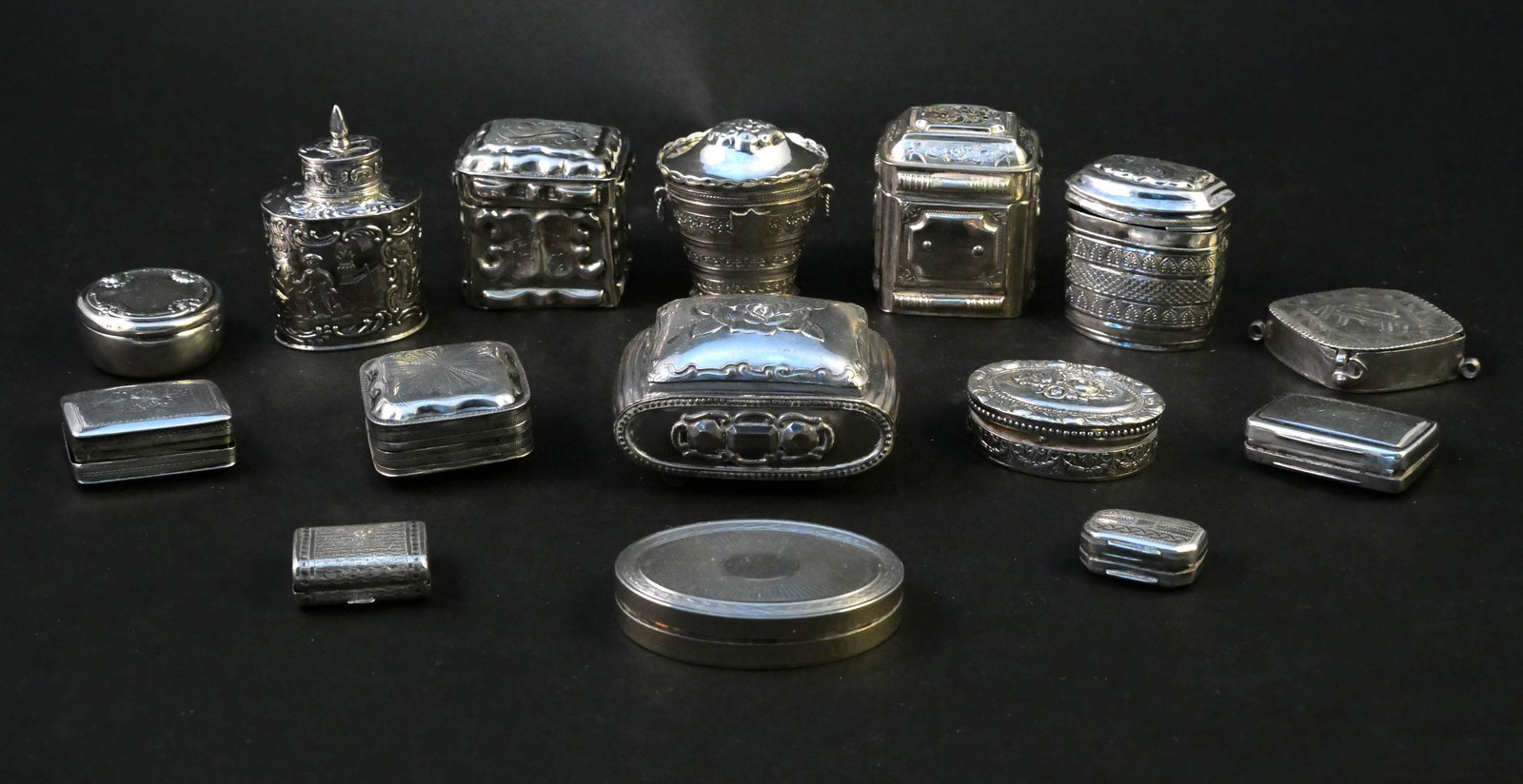 Collection of Vintage Silver Vinaigrettes and Boxes (1 of 20)