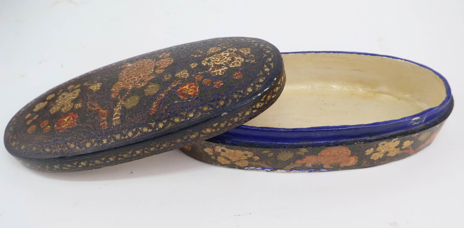 Two Painted Lacquer Boxes - 11