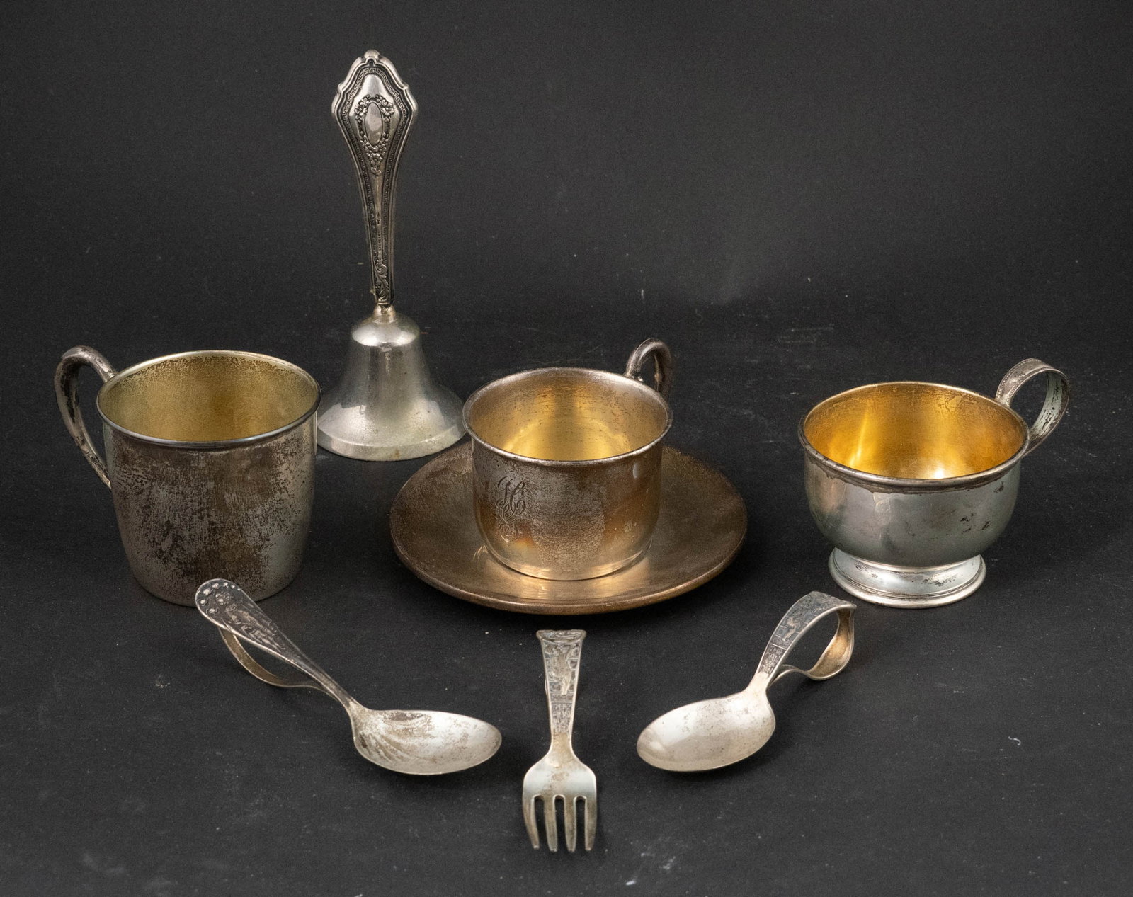 Three Sterling Silver Baby Cups (1 of 15)