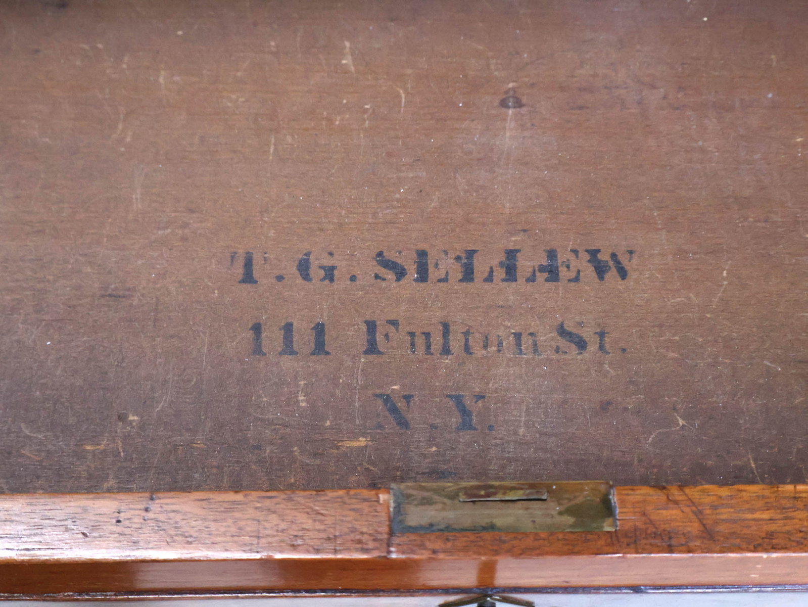 Victorian Figured Walnut Writing Desk - 10